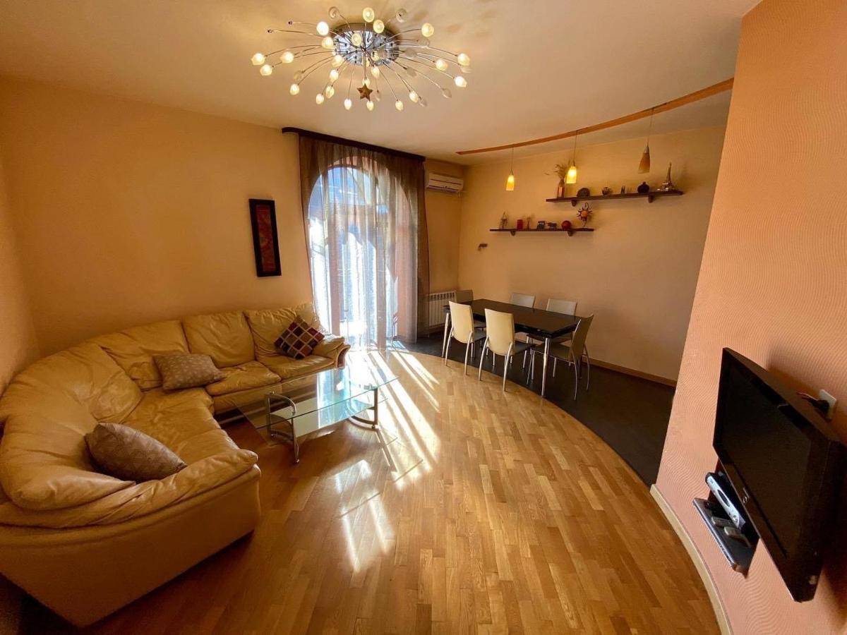 City Center Cute Flat 3 Rooms Ереван Экстерьер фото